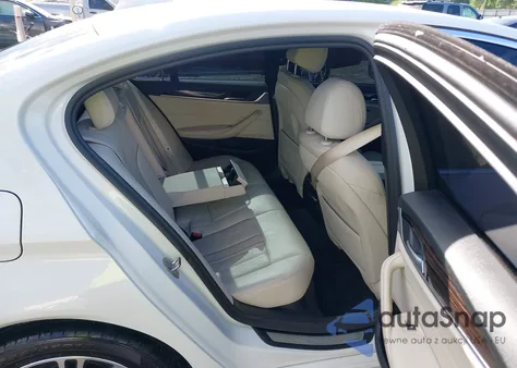 2019 BMW 530I xDrive z USA, uszkodzony, nr VIN WBAJA7C50KWW17686